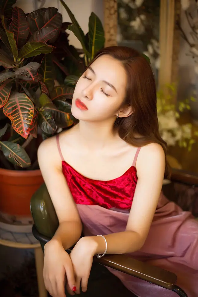湖州广州高端商务伴游晓雯