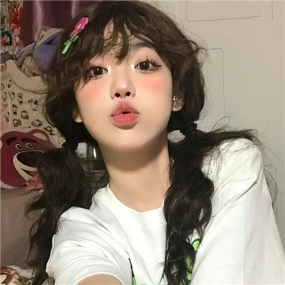 湖州伴游女生卞寄蕾的资料